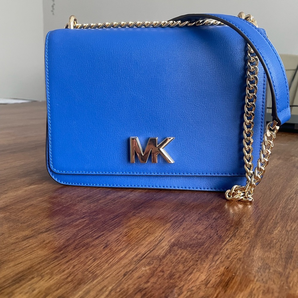 Michael Kors medium sized shoulder bag